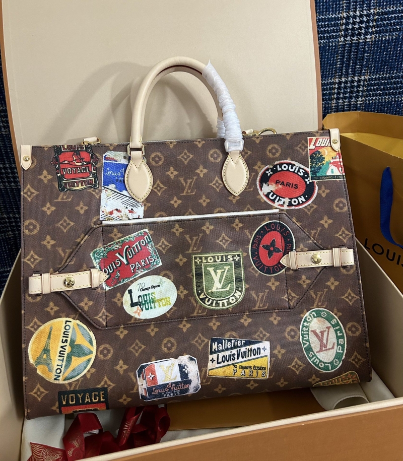 LV Shopping Bags